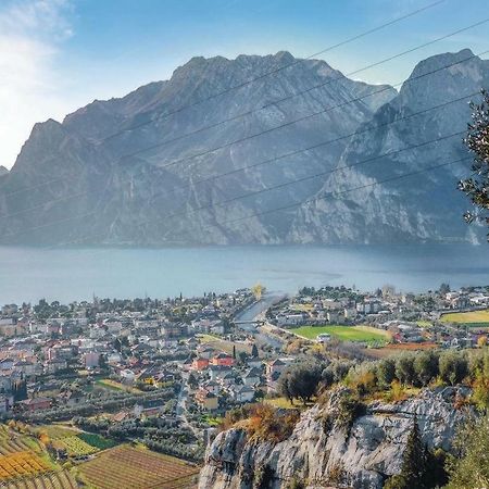 Appartamento Ellen Torbole Sul Garda Exterior photo
